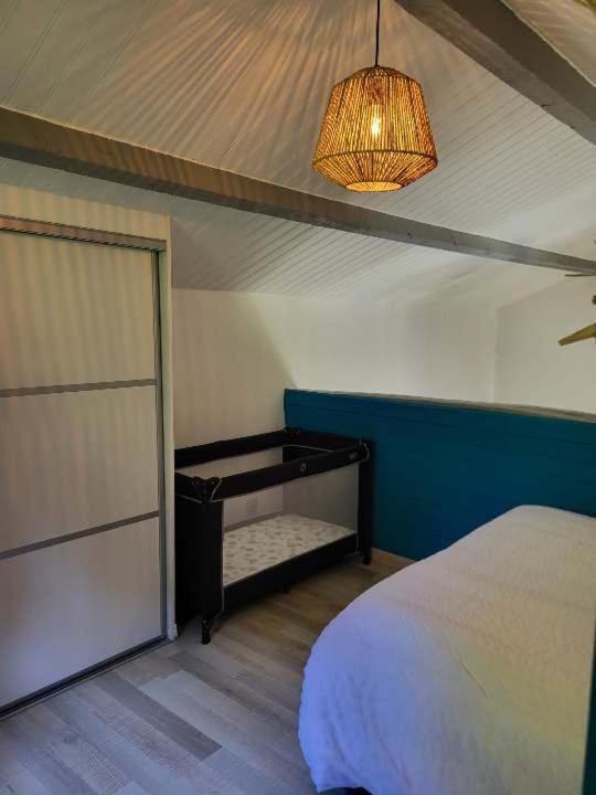 Chez Nirina Proche Puys Dufou Mortagne-sur-Sevre Exterior foto